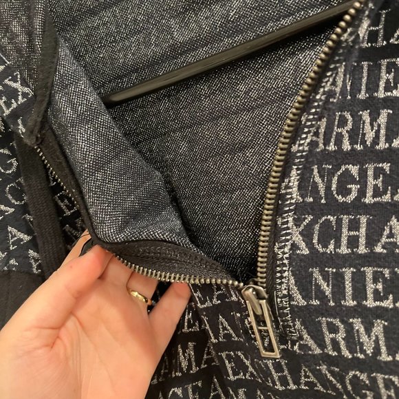 Armani Exchange cropped hoodie - Picture 6 of 7